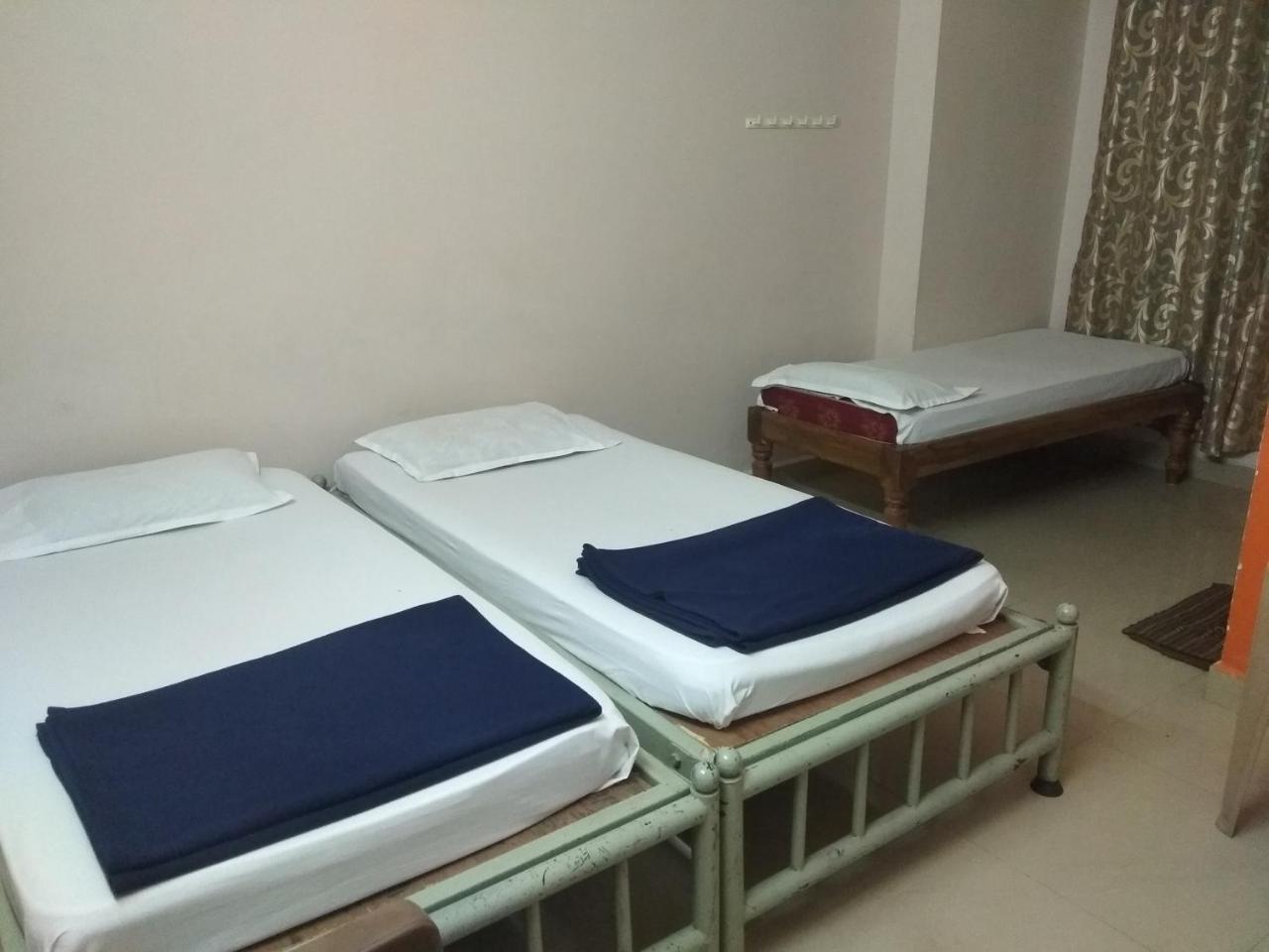 מלון העיר בנגלור Apoorva Residency מראה חיצוני תמונה