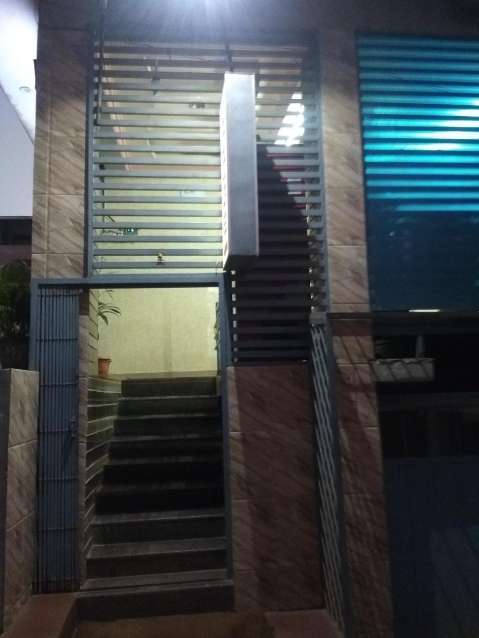 מלון העיר בנגלור Apoorva Residency מראה חיצוני תמונה