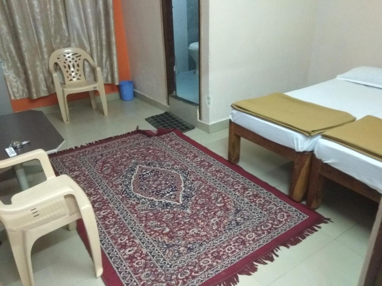 מלון העיר בנגלור Apoorva Residency מראה חיצוני תמונה
